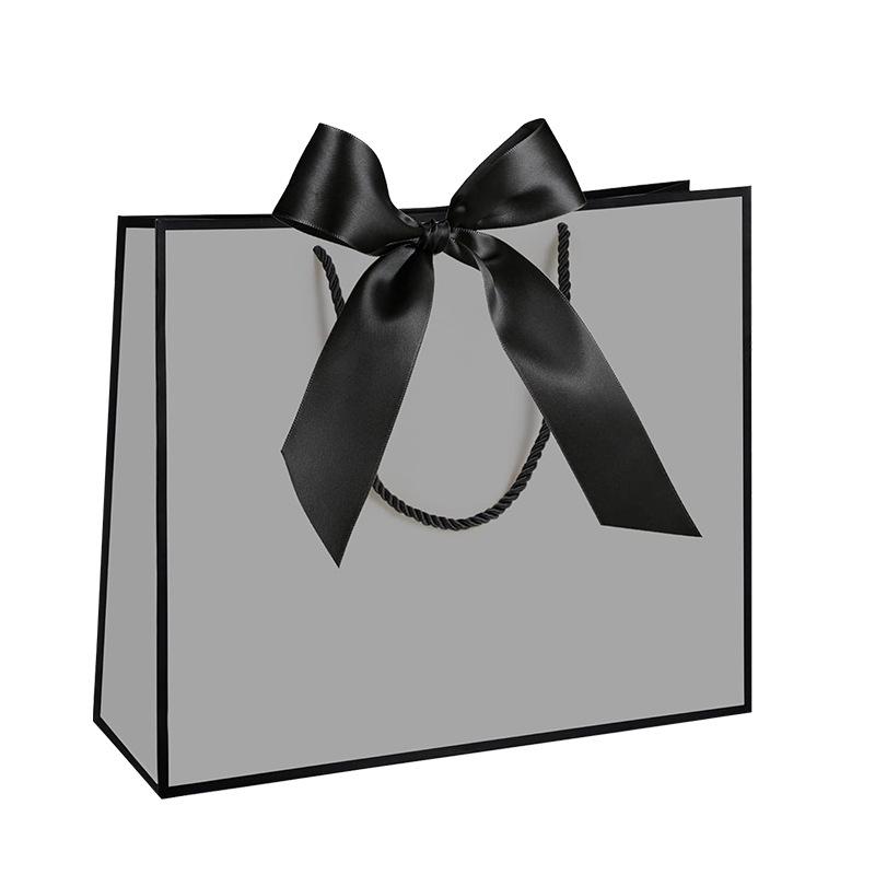 Bunte Band-Schleife Tragetasche - Quadratische Geschenktasche & Einkaufstasche mit individueller Logo-Option