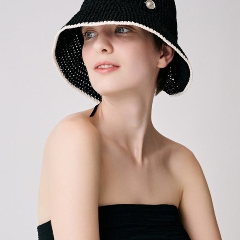 

SIEOR WREN black FREE