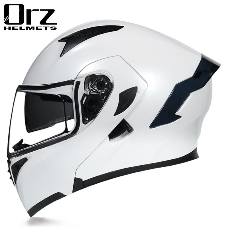 Hot Selling Motorcycle Helmets In 2024, Dual Lens Flip Helmets Suitable for Both Men and Women In All Seasons