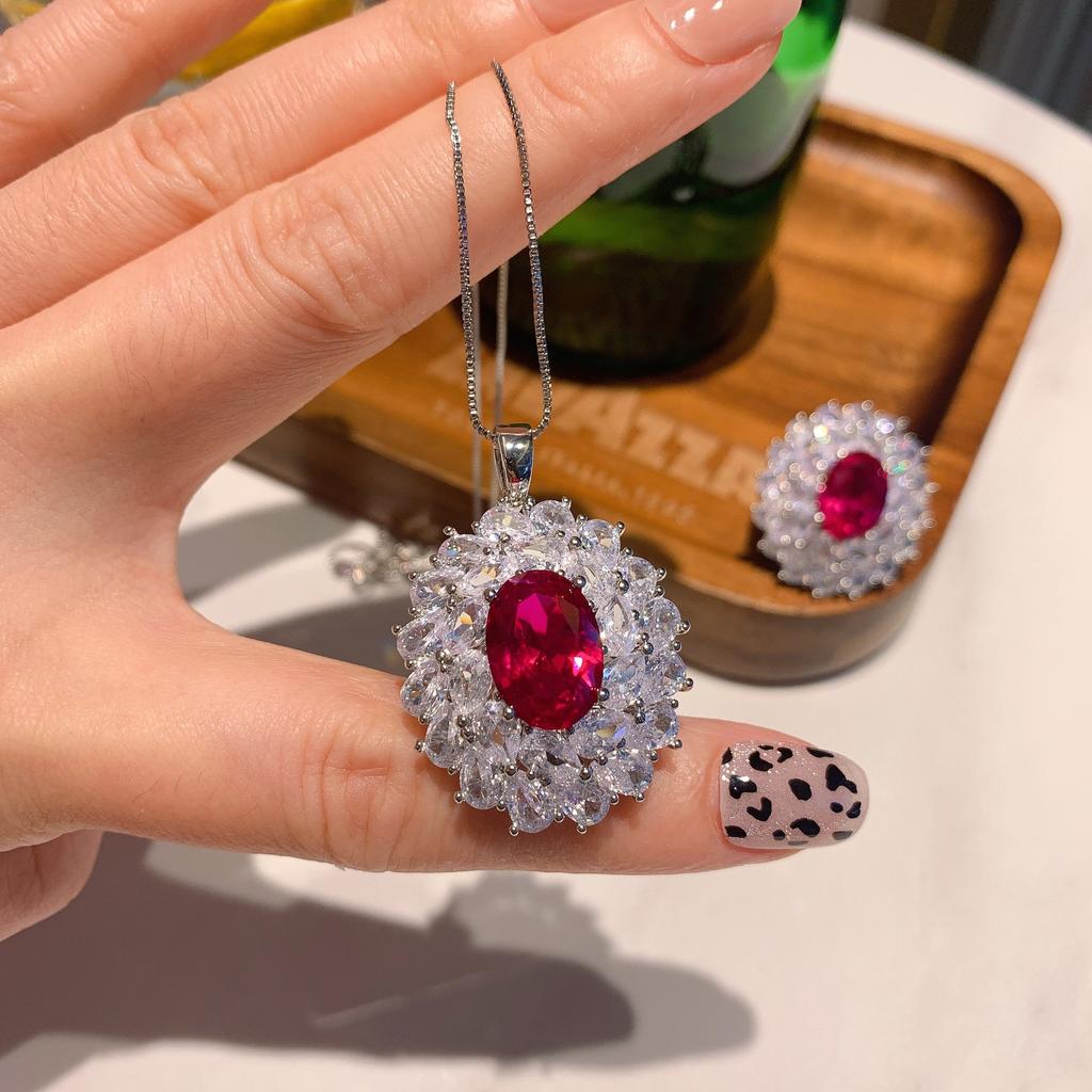 Jewelry Set Simulation Red Glass Pendant Ring 10 * 14 Stud Earrings 6 * 8 Three-Piece Set