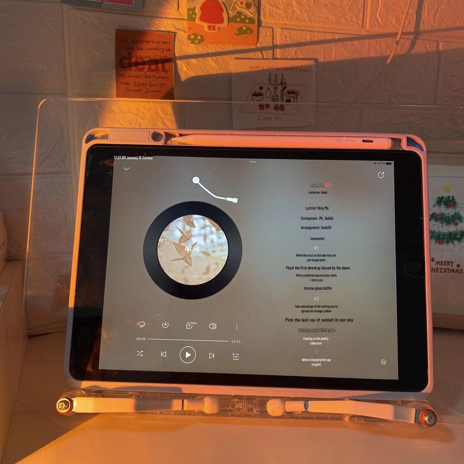 

Acrylic Tablet & Book Lifting Stand: Transparent, Adjustable, Portable