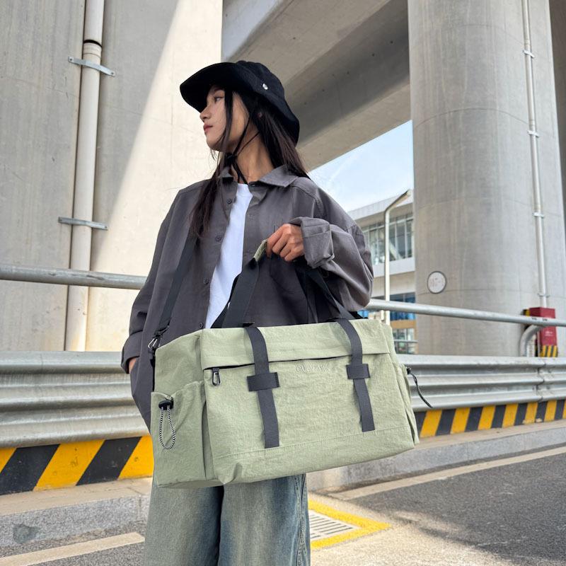 Couples' Multifunctional Fitness Travel Bag - Single Shoulder/Crossbody for Students, Business, or Short Trips