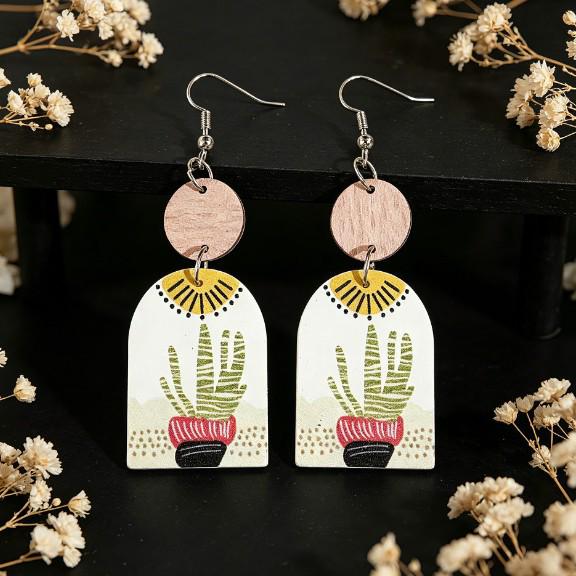 Cross-Border Bohemian Retro Wooden Cactus Earrings - Simple, Versatile, and Stylish.