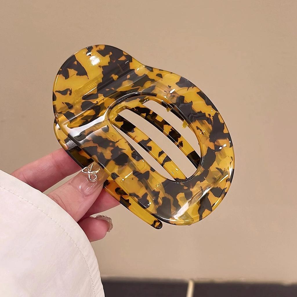 Amber Flat Oval Acetic Acid Hair Clips for Women Korean Large High-End Spring Duckbill Clip Hair Volume Multiple Accessory