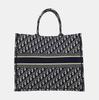 [Pre-Owned] Book Tote Hand-Embroidered Monogram Large Capacity Canvas Tote Bag - Excellent #L5M520