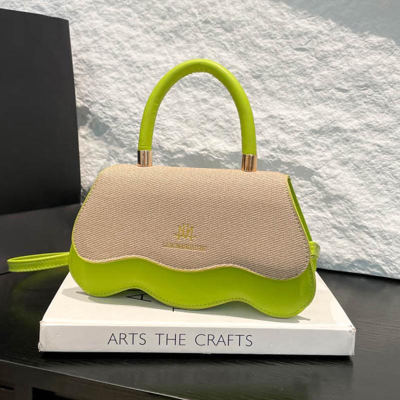 Foreign Sense of Simplicity 2025 Solid Color New Water Ripple Bag Cover Summer Fashion Crossbody Carry Shoulder Small Square Bag Women