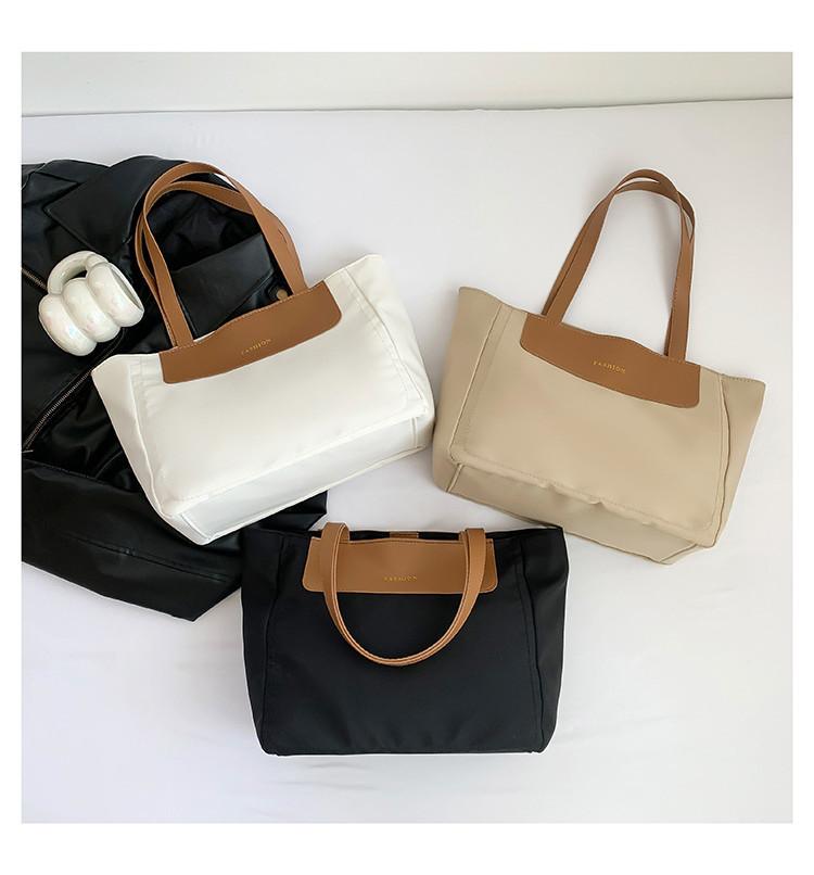 Bolsa Tote Feminina Estilosa de Grande Capacidade 2024 Nova Bolsa de Ombro de Primavera Para o Trabalho Moda de Rua