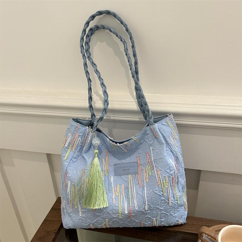 

Персонализированная сумка для женщин с большой вместимостью, новая летняя повседневная и красивая сумка на одно плечо для студентов колледжей, дорожная сумка с игрушками With pendant