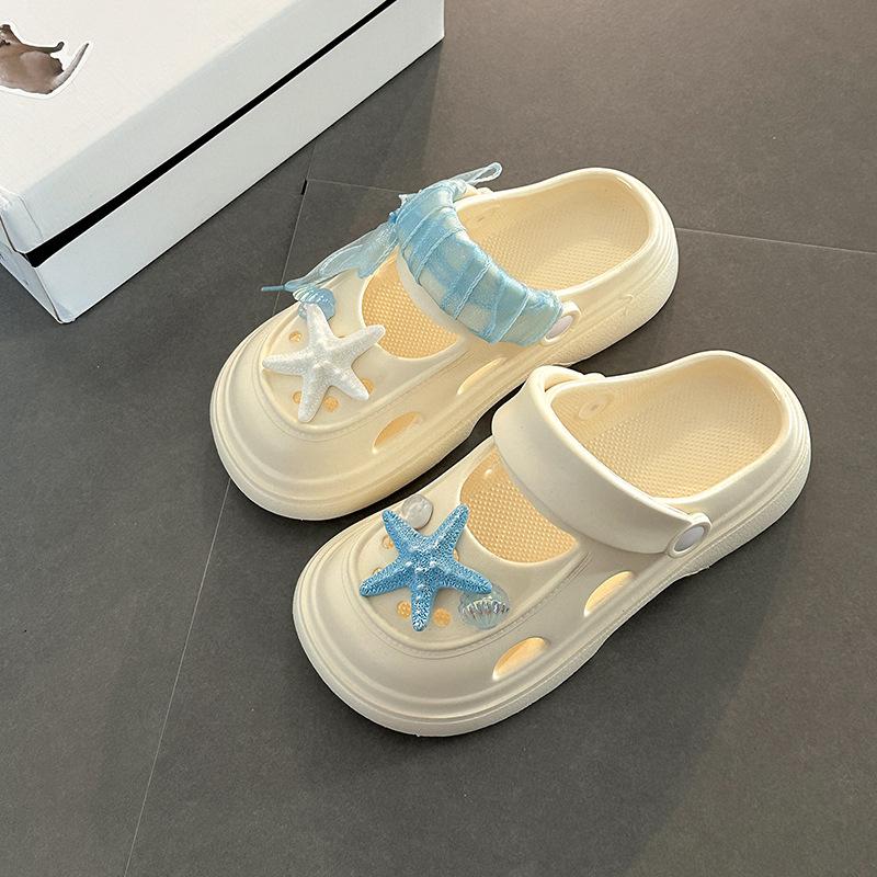 

Интернет-знаменитость взрывной белый высокая платформа дырявые туфли женские 2025 новый летний стиль милый мультяшный сумка голова тапочки прилив 40-41