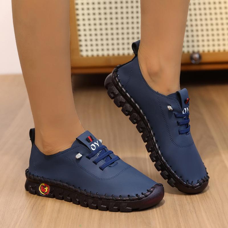 35-45,Soft-soled Shoes Women's Large Size Hand-stitched Lace-up Outside Casual Shoes, Ladies Imitation Leather Shoes