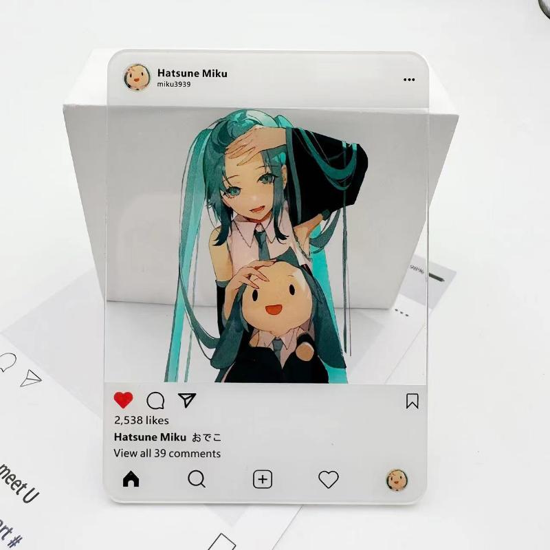 Anime Hatsune Miku Tre Pollici Po Props Fai da Te Cartone Animato Nuovo Acrilico Trasparente Card Kawaii Miku Carta da Collezione Giocattolo Regalo di Compleanno