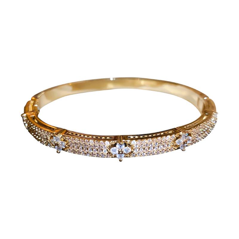 Korean Zircon Flower Bracelet: Elegant & Simple Versatile Bangle for Women
