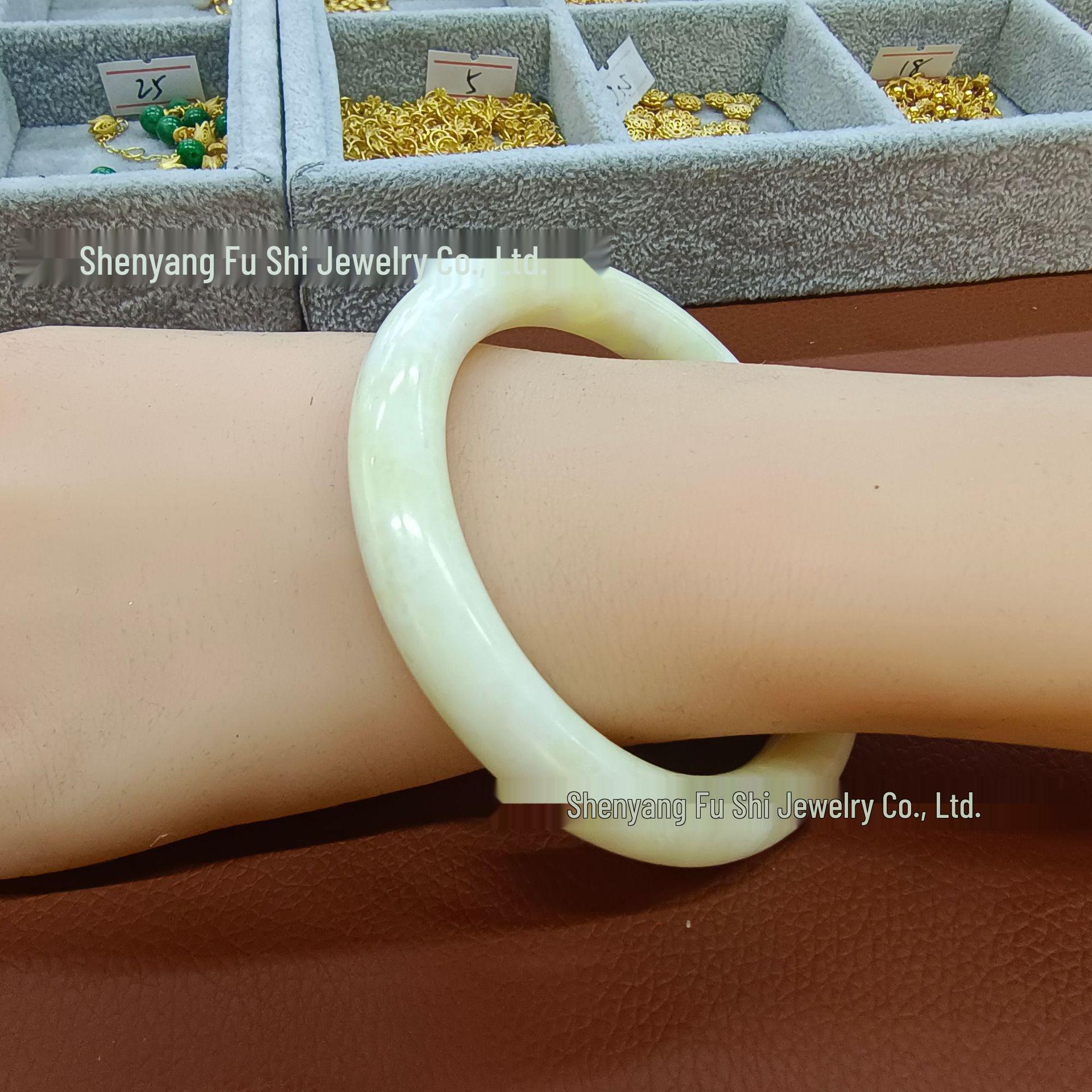 Women s Authentic Milky White & Yellow Xiuyan Jade Beauty Bracelet Milky White 52/53