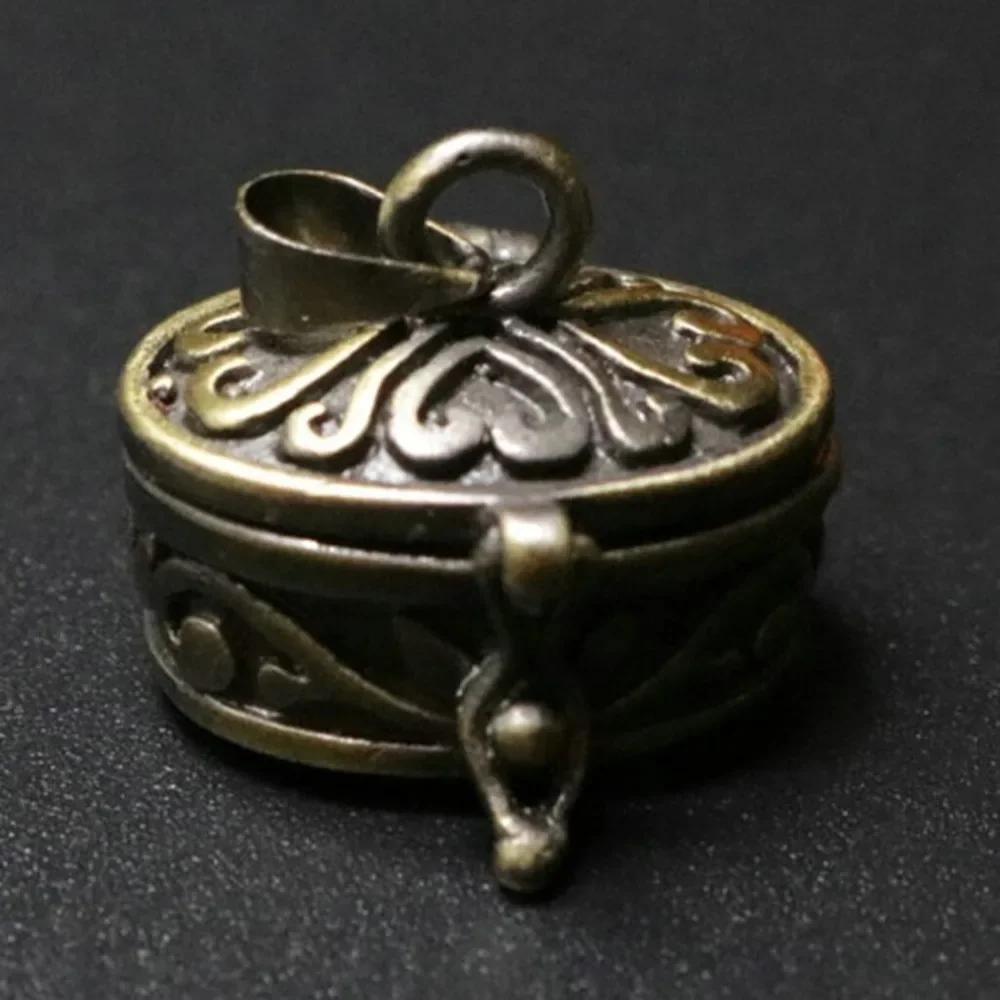 Brass Made Old Can Open Hollow Memorial Photo Box Necklace Pendant Bronze Love Jewelry Box