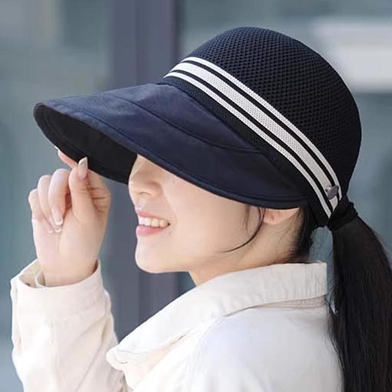 Spring hollow big brim sun hat outdoor UV protection baseball cap women's fashion versatile hat can hang masks