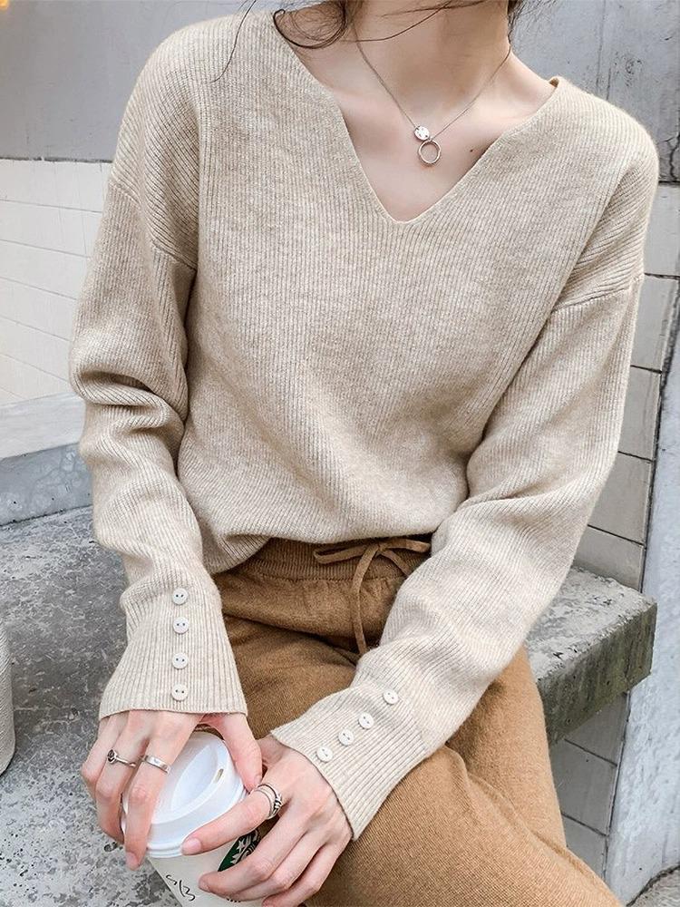 Women's Slim Fit V-Neck Knit Sweater, Long Sleeve Korean Style, Autumn/Winter 2025 Collection