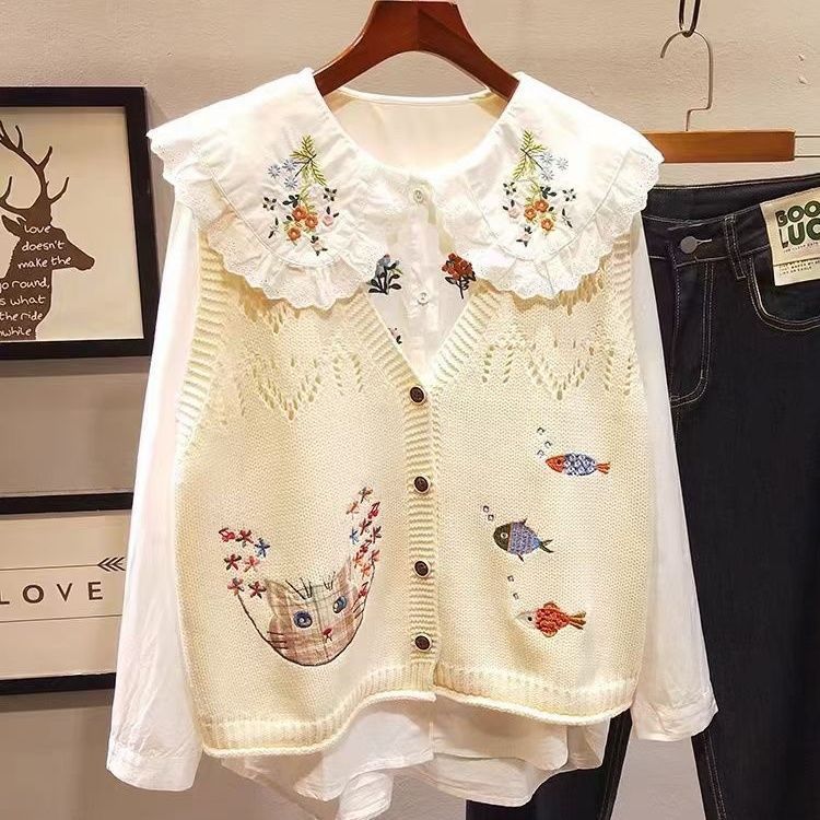 Women's Knitted Vest with Kitten and Fish Embroidery Loose Cardigan Top