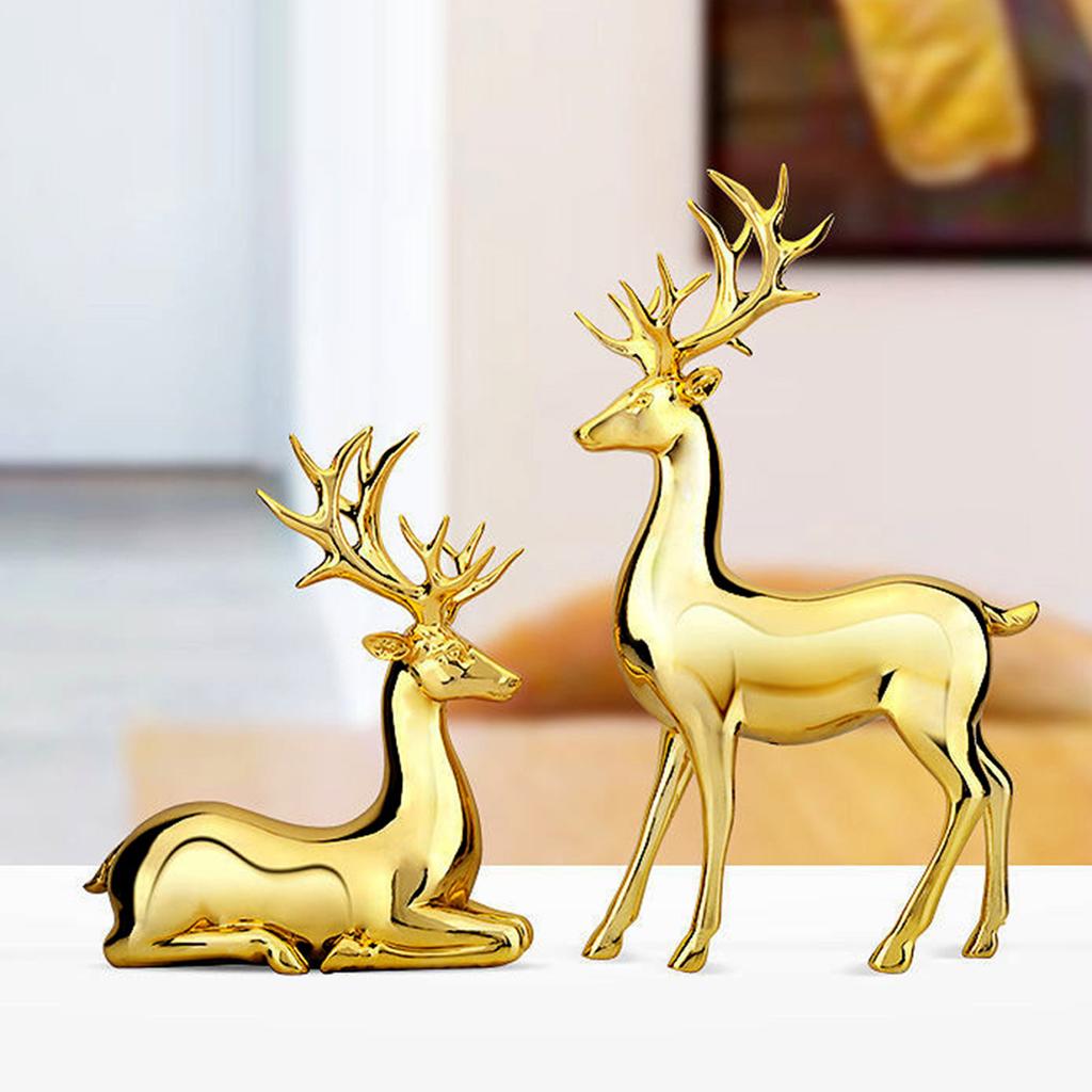1 Pair of Deer Figurines Home Decor Desk Standing Kneeling   Statue Europn   Resin Craft
