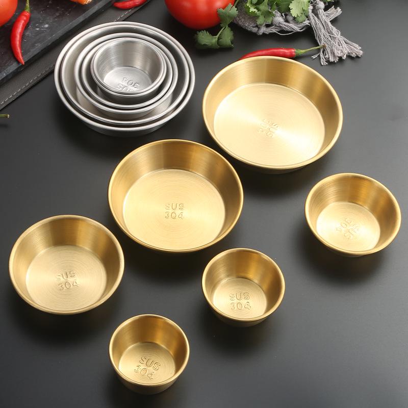 Petite assiette ronde en acier inoxydable 304 pour assaisonnement, steak, salade ou sauce.