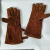 Flame-Resistant BBQ and Welding Gloves: Heat-Insulating Cowhide with Aluminum Foil for Charcoal Handling and Camping.