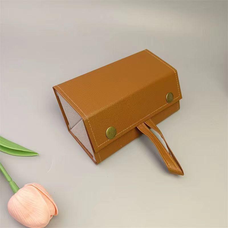 

Eyewear Storage Box with Metal Snaps Multiple Compartments Solid Color Design Sunglasses Jewelry Organizer Storage Case EMA 2Grids коричневий