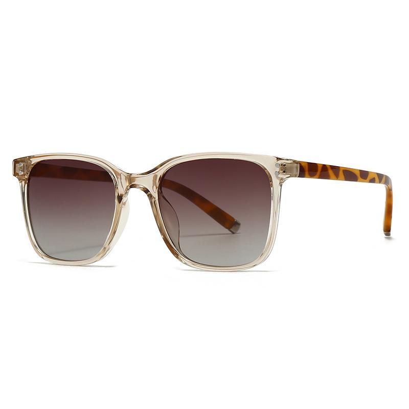 New Retro Square Women Luxury Sunglasses Fashion Rivets Blue Men Sun Glasses Shades UV400