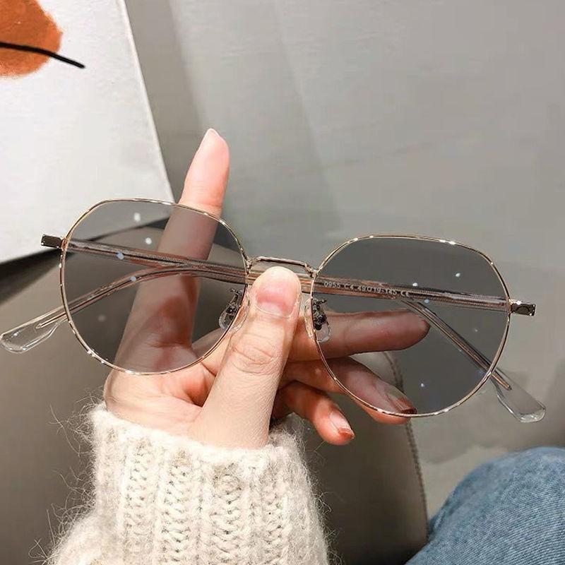 Trendy Intelligent Photochromic Sunglasses Women Men Outdoor Fashion Anti-blue Light Myopia Eyewear Unisex Classic UV Shades