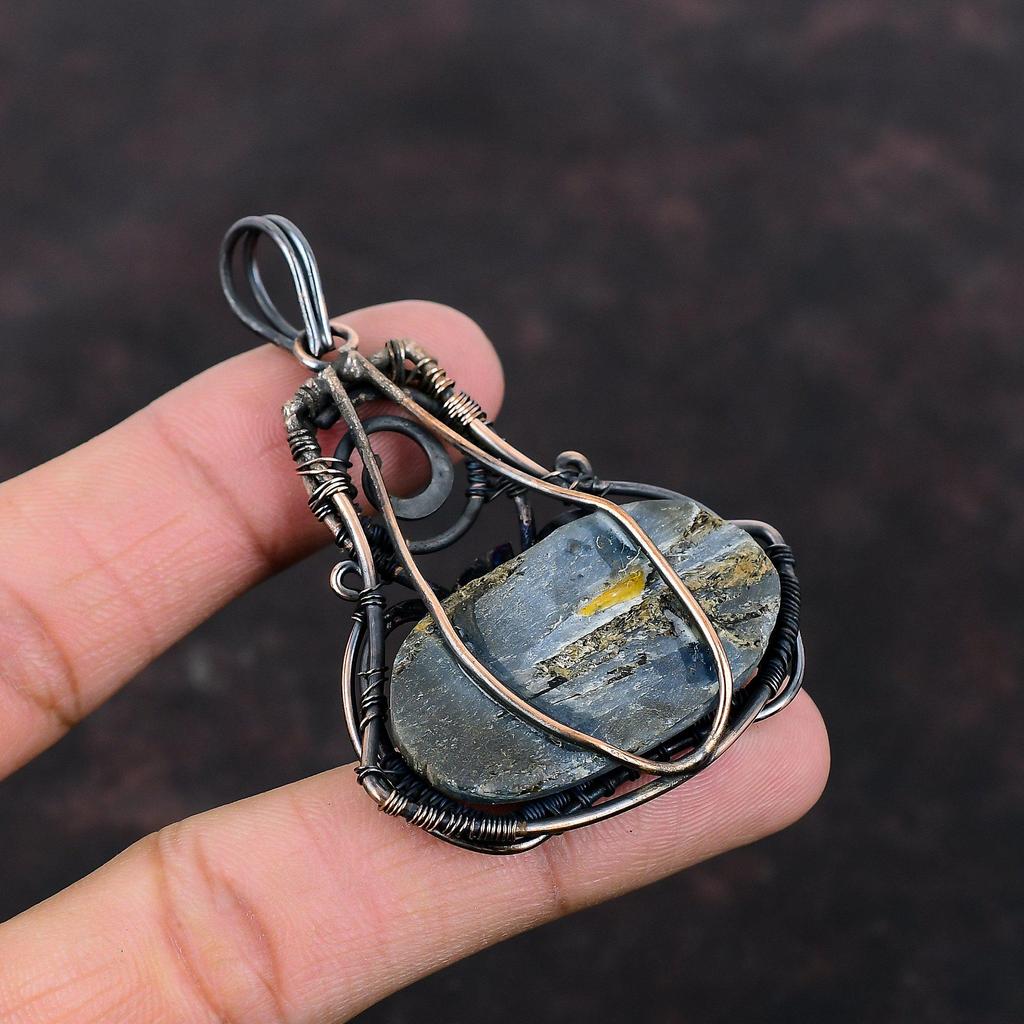 Kyanit Anhänger Kupferdraht gewickelter Anhänger Handgefertigter Schmuck Edelsteinanhänger Sehr hübscher Kupferschmuck Bestes Design Anhänger Geschenk für Frauen