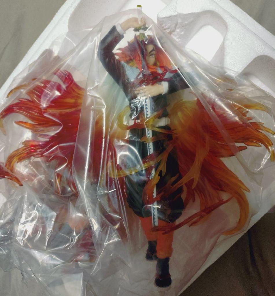 [USED] Kyojuro Rengoku, Flame Pillar, Demon Slayer: Kimetsu No Yaiba Figure, PVC Product, Garage Kit