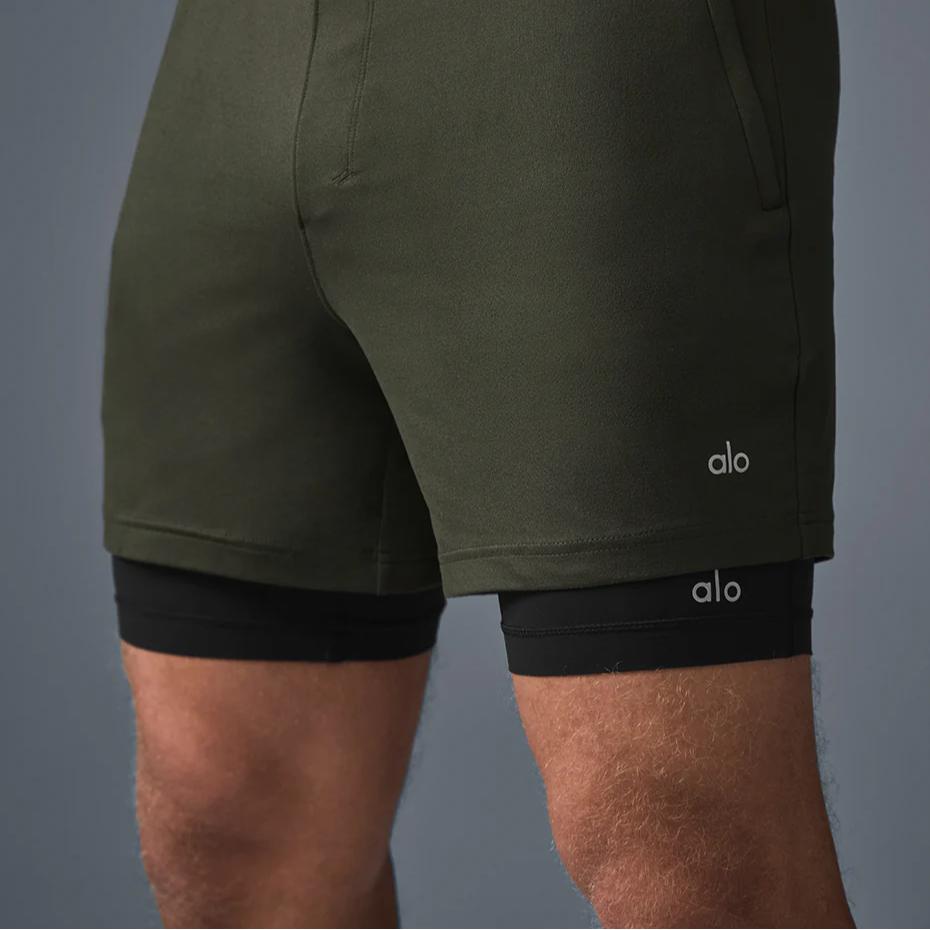 Alo Yoga Casual Shorts Men's Dark Green M6153R