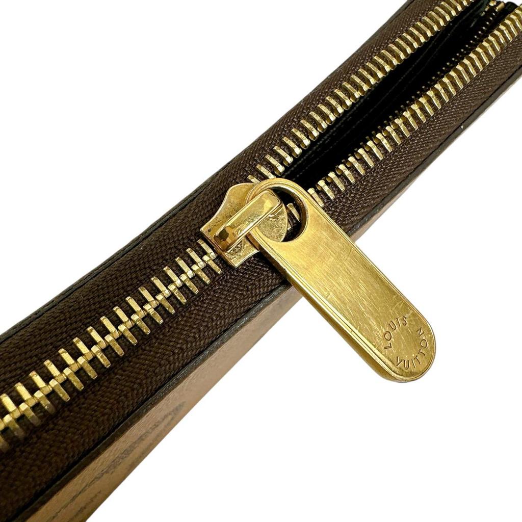 Louis Vuitton Carteira Zippy Monogram Gigante Carteira Longa Monograma M69353 Usada