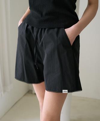 DEHEVE Lace Trim Summer Shorts [Black]