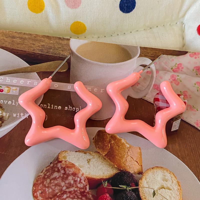 Retro Hong Kong Style Red Polka Dot Earrings: Playful & Elegant Dopamine Boost