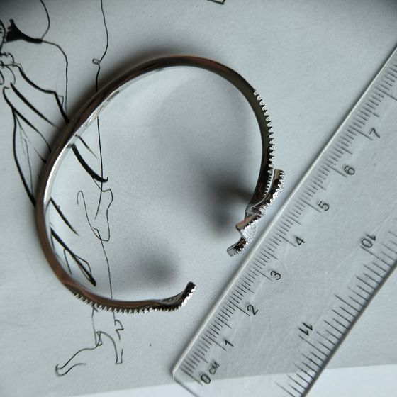 Серебряный браслет с фианитами, вес изделия 11,89 гр (2185550)