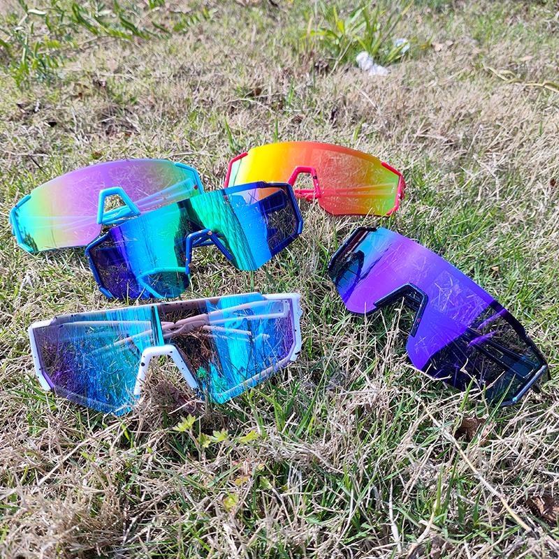 1PCS 2PCS Kids Sunglasses UV400 Protection for Boys Girls 6-12 Years Old Outdoor Riding Glasses Mirror Lens