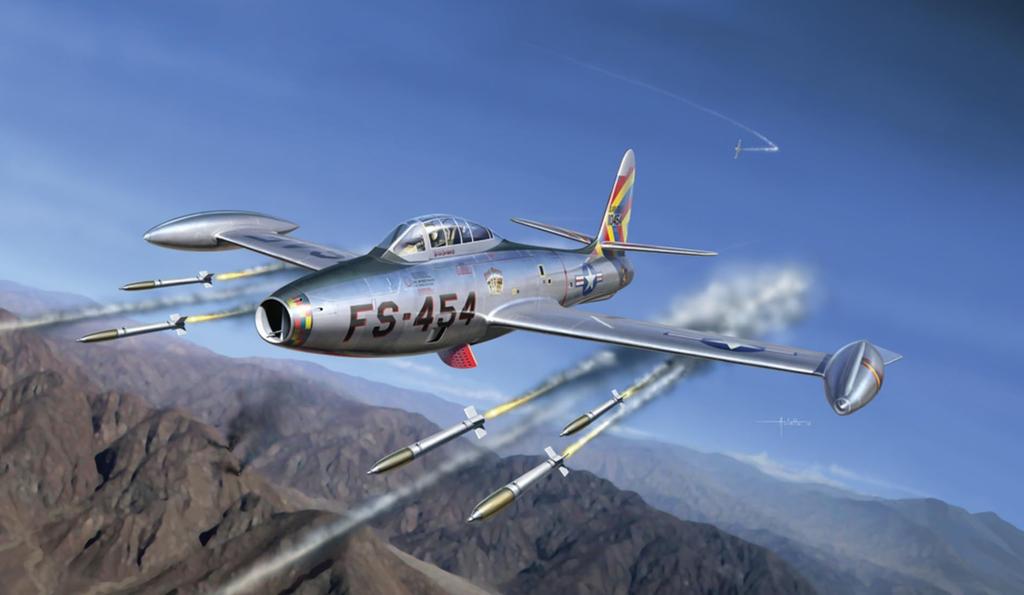 Italeri Scale American Thunderjet Plastic Model Kit IT1321 1/72 F-84G (Airplane)