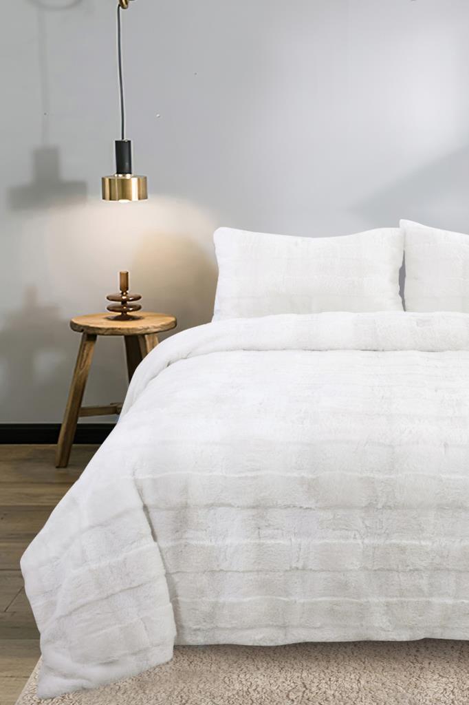 

Комплект постельного белья Sonnia Ultra Soft Plush, покрывало 220x240, наволочка, двойной размер, кремовый размер King Size