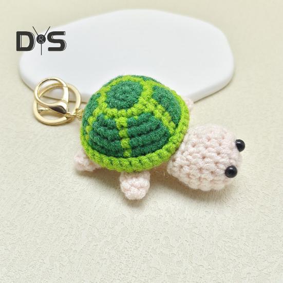 Knitted Turtle Keychain Exquisite Yarn Crochet Compact Size Portable Keyring Cartoon Style Mini Turtle Keychain