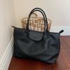 Large-capacity Commuter Tote Bag, Black Hand-held Short-haul Travel Bag, Light Business Trip, Waterproof, Portable Luggage Bag, Female.