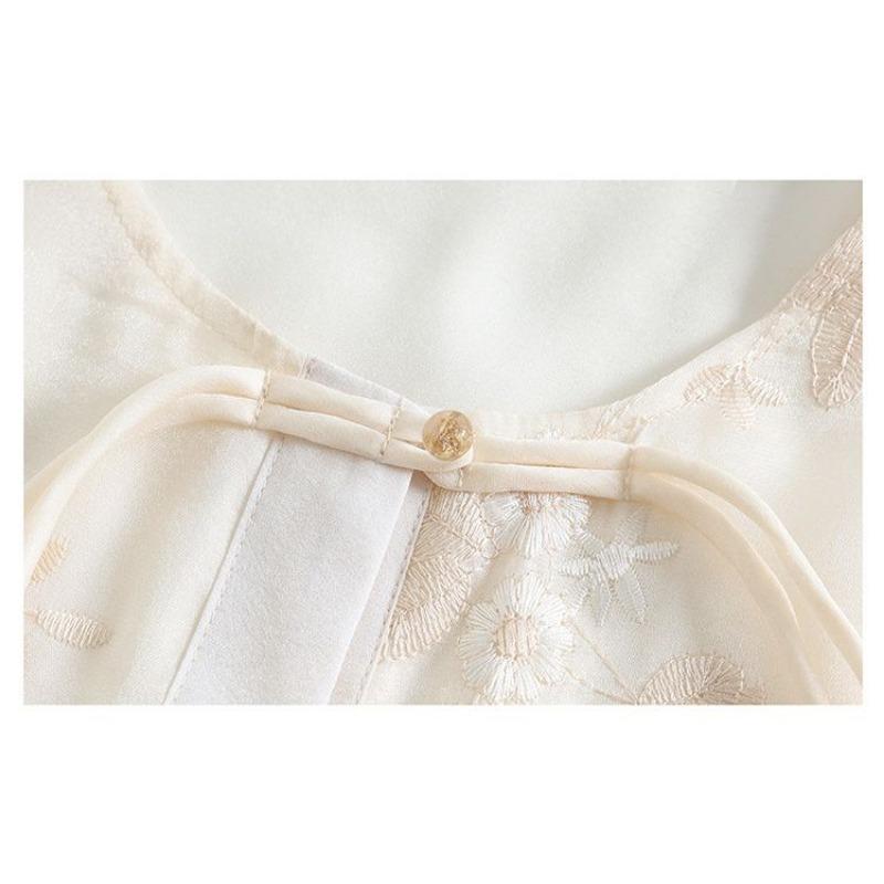 Bluză Casual Verde Deschis pentru Femei, cu Gât Rotund, Mânecă Scurtă, Nasturi Tip Broscuță, Broderie Florală, Croială Largă