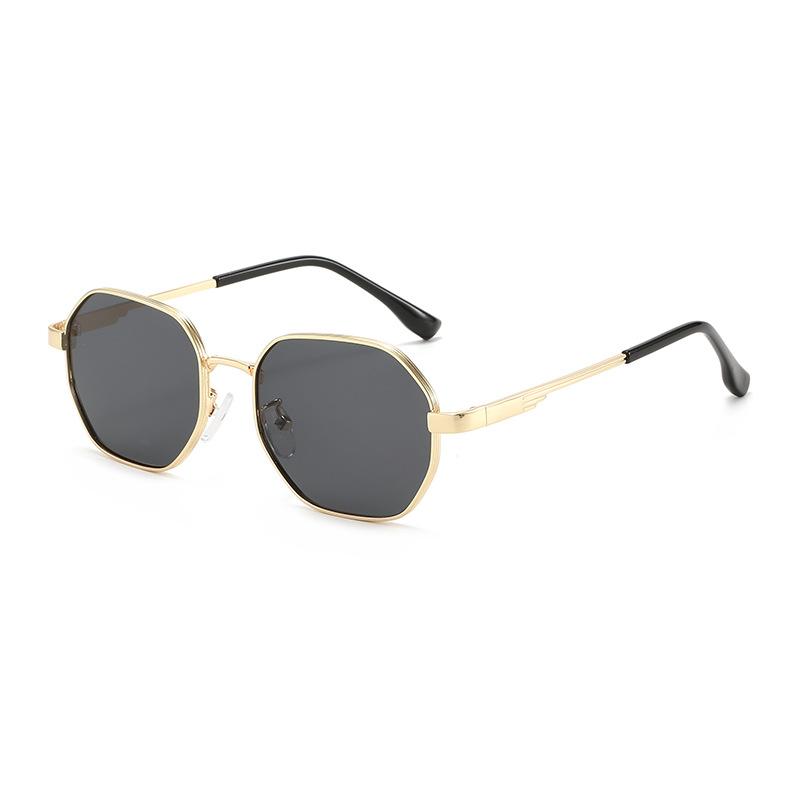 New Fashion Metal Frame Sunglasses Unisex Trendy Minimalist Polygonal Design Outdoor UV400 Sun Glasses Classic Driving Shades