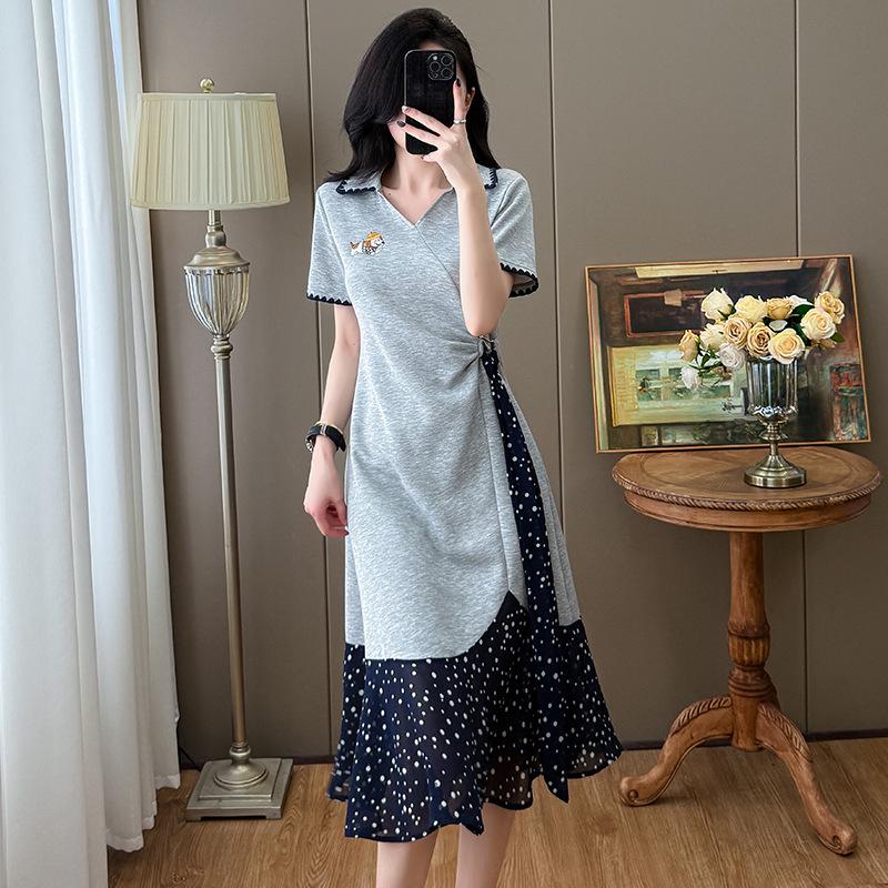 Mid-Length Embroidered Patchwork Dress: Slimming Pleats, Flaw-Hiding, Plus Size, Perfect for Summer XL серый