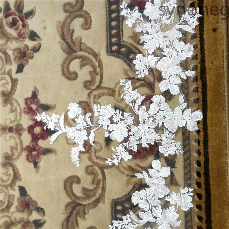 Ettlags katedralbryllupsslør -3m/4m/5m elfenbensfarget blondekant brudeslør med kam, ekte foto elfenbensfarget applikasjon