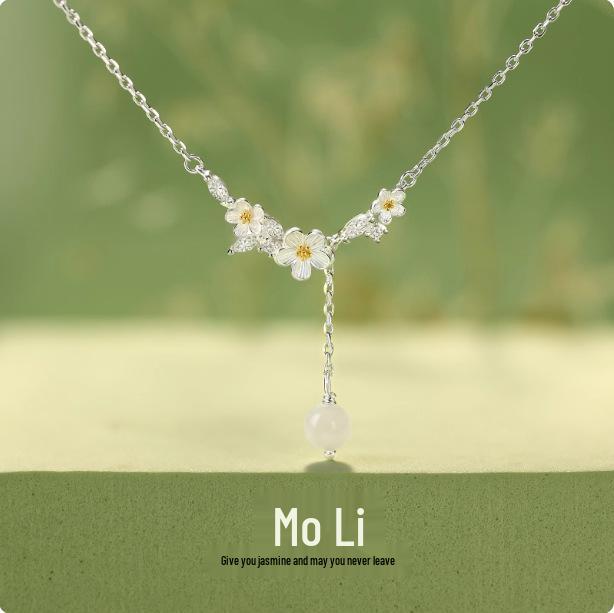 Mo Li Hetian Jade Jasmine Necklace - Elegant & Versatile Gift for Her