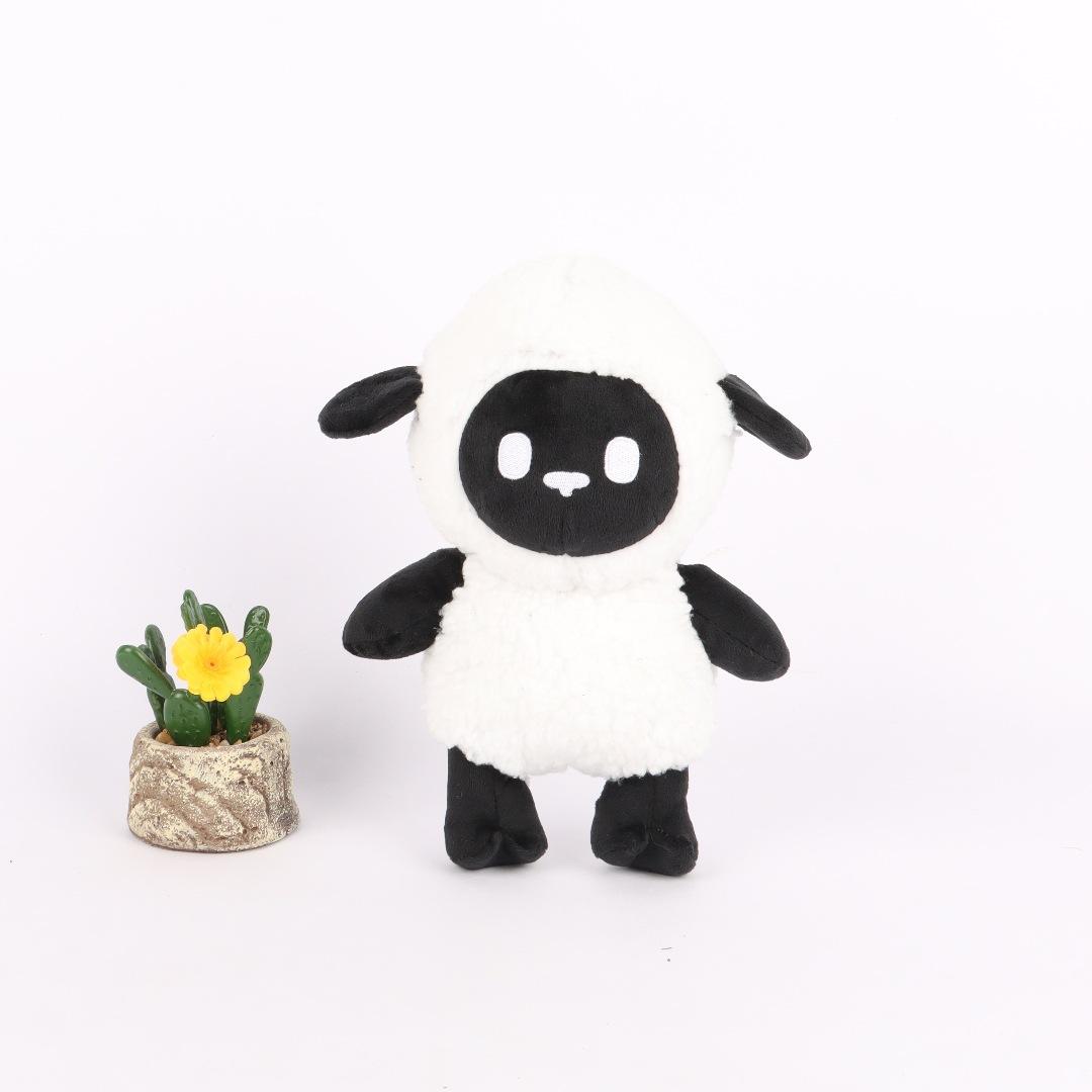 

Sheep A Short Adventure Plush: A Short Adventure Plush With Plush Dolls To Play With білий