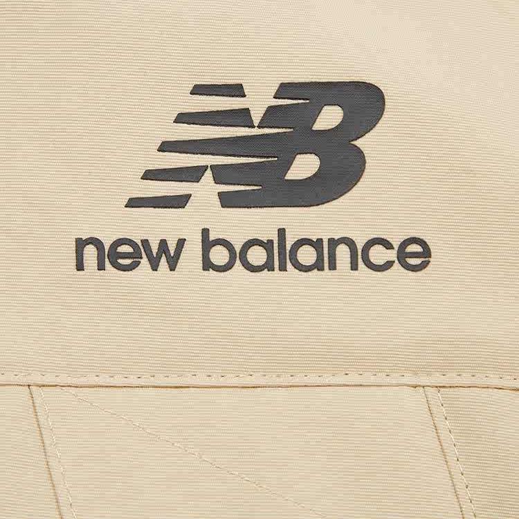 New Balance Jackets Men's Khaki Hooded Moderate Other AMJ23357-INC