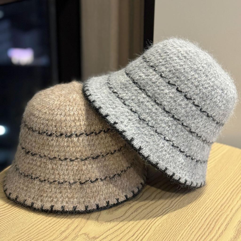 Korean-style autumn and winter fisherman hat for women, new versatile color-blocking design, makes the face look smaller, knitted bucket hat,