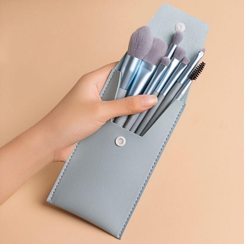 Portable 8-Piece Mini Makeup Brush Set: Concealer, Foundation, and Powder Brushes