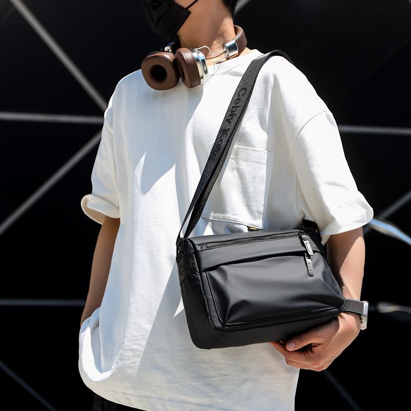 Men's Shoulder Bag Water-repellent Large Capacity Crossbody Bag