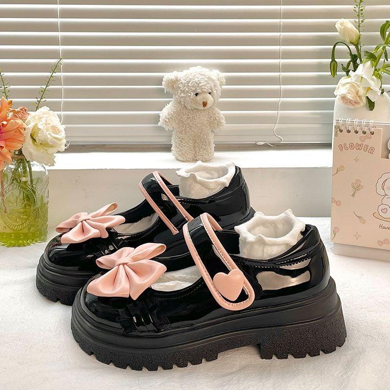 

Fashion Mary Jane Women‘s Small Leather Shoes Fashion Bow Knot Hook & Loop Square Heel Ladies Pumps Student Patent Leather Casual Shoes 35 чёрный